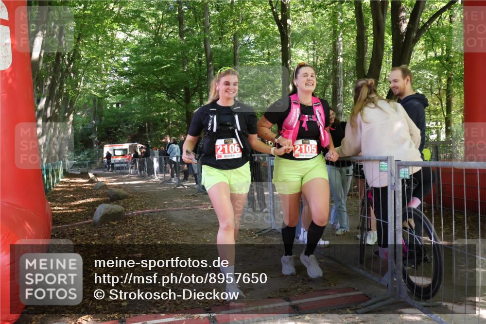 28.09.2025 - 33. Volkslauf durch das schöne Alstertal Strokosch-Dieckow http://msf.ph/oto/8957650 28.09.2025 13:03:38 Ziel  meine-sportfotos.de