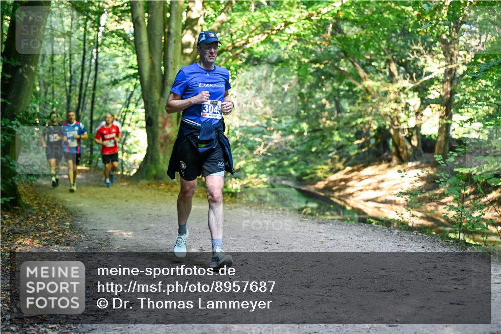 28.09.2025 - 33. Volkslauf durch das schöne Alstertal Dr. Thomas Lammeyer http://msf.ph/oto/8957687 28.09.2025 10:49:03 Laufen 3045 meine-sportfotos.de