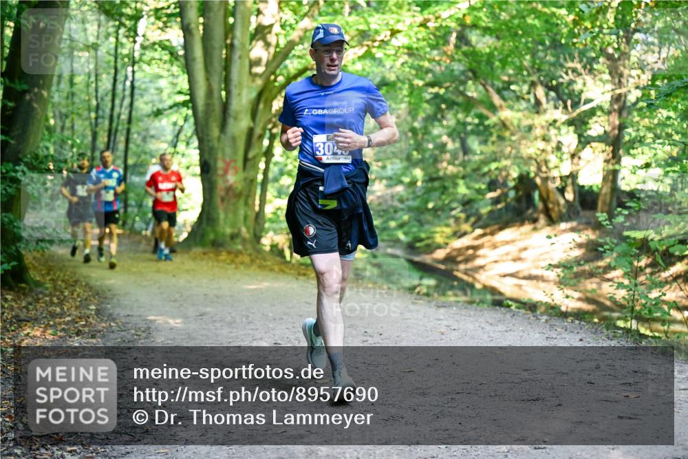 28.09.2025 - 33. Volkslauf durch das schöne Alstertal Dr. Thomas Lammeyer http://msf.ph/oto/8957690 28.09.2025 10:49:03 Laufen 3045 meine-sportfotos.de