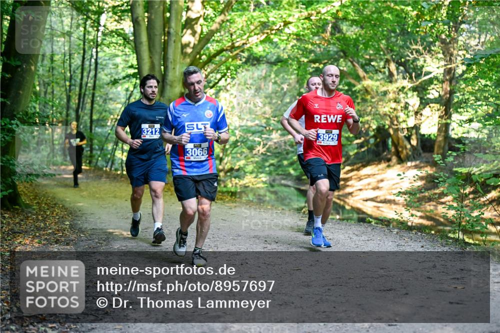 28.09.2025 - 33. Volkslauf durch das schöne Alstertal Dr. Thomas Lammeyer http://msf.ph/oto/8957697 28.09.2025 10:49:08 Laufen 3929, 3212, 3066 meine-sportfotos.de