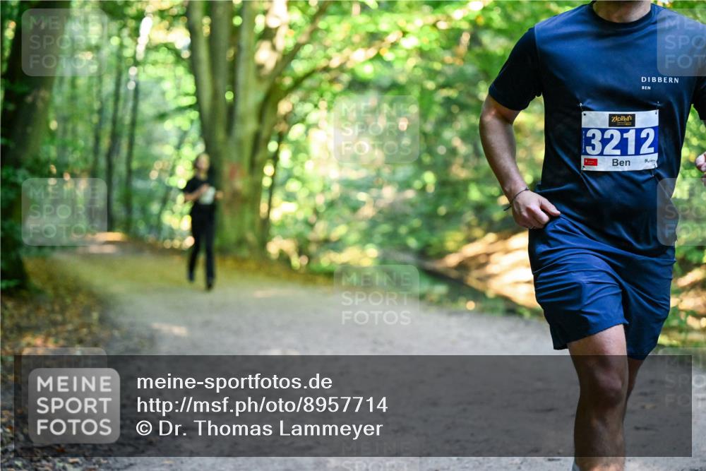 28.09.2025 - 33. Volkslauf durch das schöne Alstertal Dr. Thomas Lammeyer http://msf.ph/oto/8957714 28.09.2025 10:49:10 Laufen 3212 meine-sportfotos.de