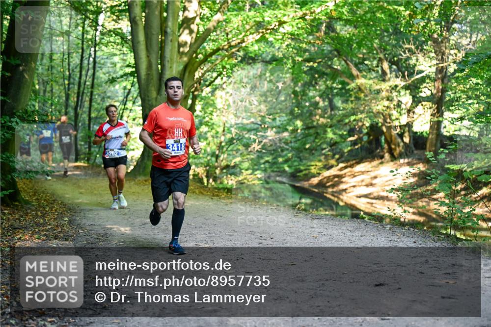 28.09.2025 - 33. Volkslauf durch das schöne Alstertal Dr. Thomas Lammeyer http://msf.ph/oto/8957735 28.09.2025 10:49:18 Laufen 3202, 3418 meine-sportfotos.de
