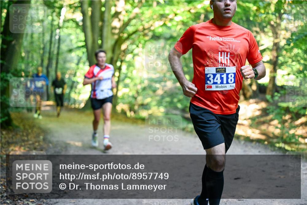 28.09.2025 - 33. Volkslauf durch das schöne Alstertal Dr. Thomas Lammeyer http://msf.ph/oto/8957749 28.09.2025 10:49:19 Laufen 30, 3418 meine-sportfotos.de