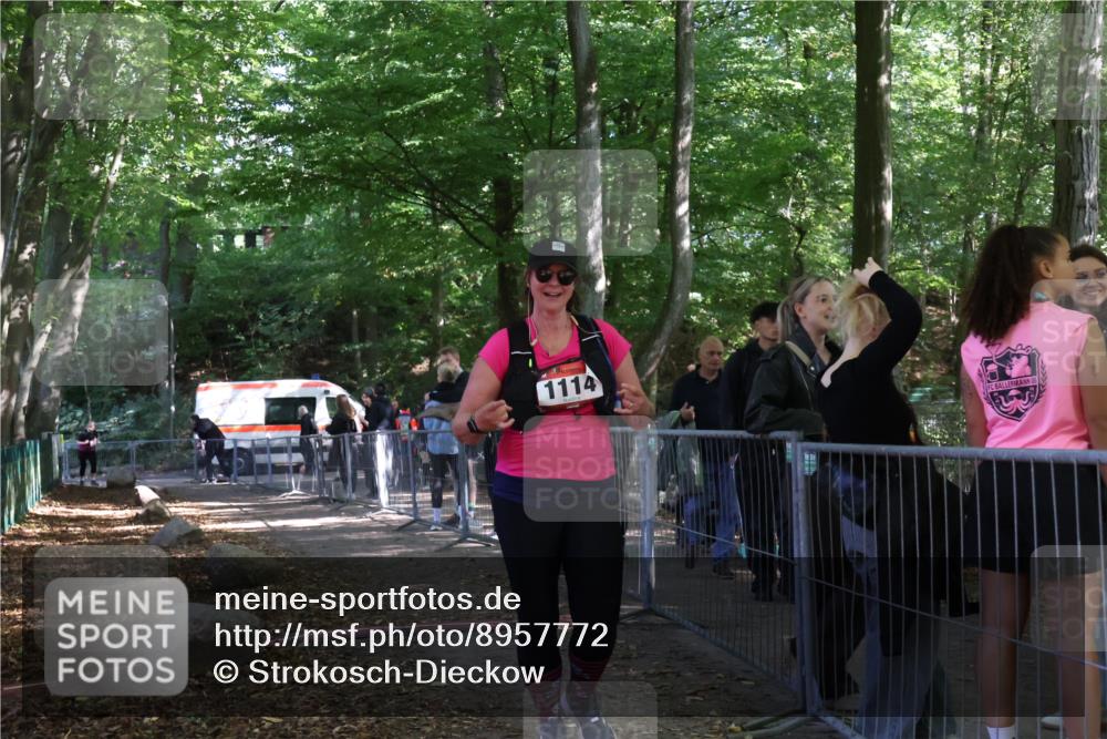 28.09.2025 - 33. Volkslauf durch das schöne Alstertal Strokosch-Dieckow http://msf.ph/oto/8957772 28.09.2025 13:05:31 Ziel 1114 meine-sportfotos.de