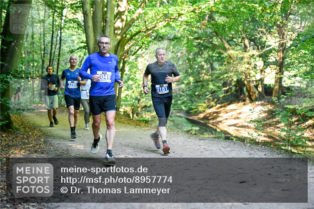 28.09.2025 - 33. Volkslauf durch das schöne Alstertal Dr. Thomas Lammeyer http://msf.ph/oto/8957774 28.09.2025 10:49:24 Laufen 3298, 049, 3181 meine-sportfotos.de