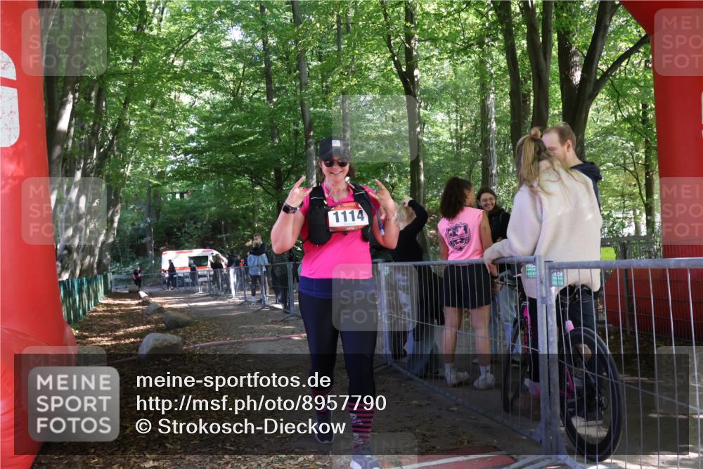 28.09.2025 - 33. Volkslauf durch das schöne Alstertal Strokosch-Dieckow http://msf.ph/oto/8957790 28.09.2025 13:05:32 Ziel  meine-sportfotos.de