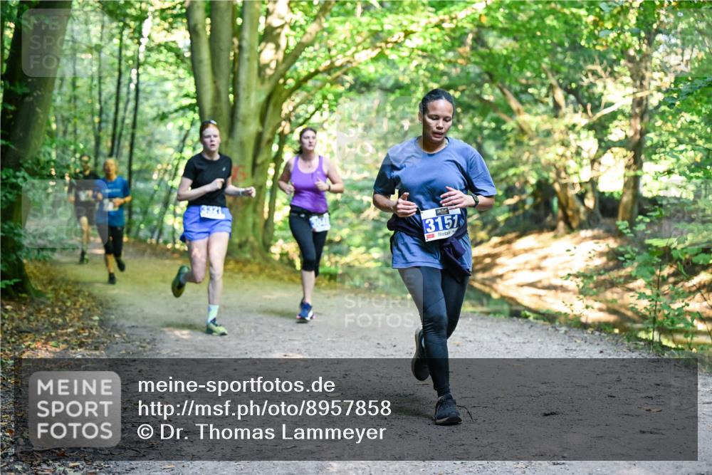28.09.2025 - 33. Volkslauf durch das schöne Alstertal Dr. Thomas Lammeyer http://msf.ph/oto/8957858 28.09.2025 10:49:37 Laufen 3157 meine-sportfotos.de