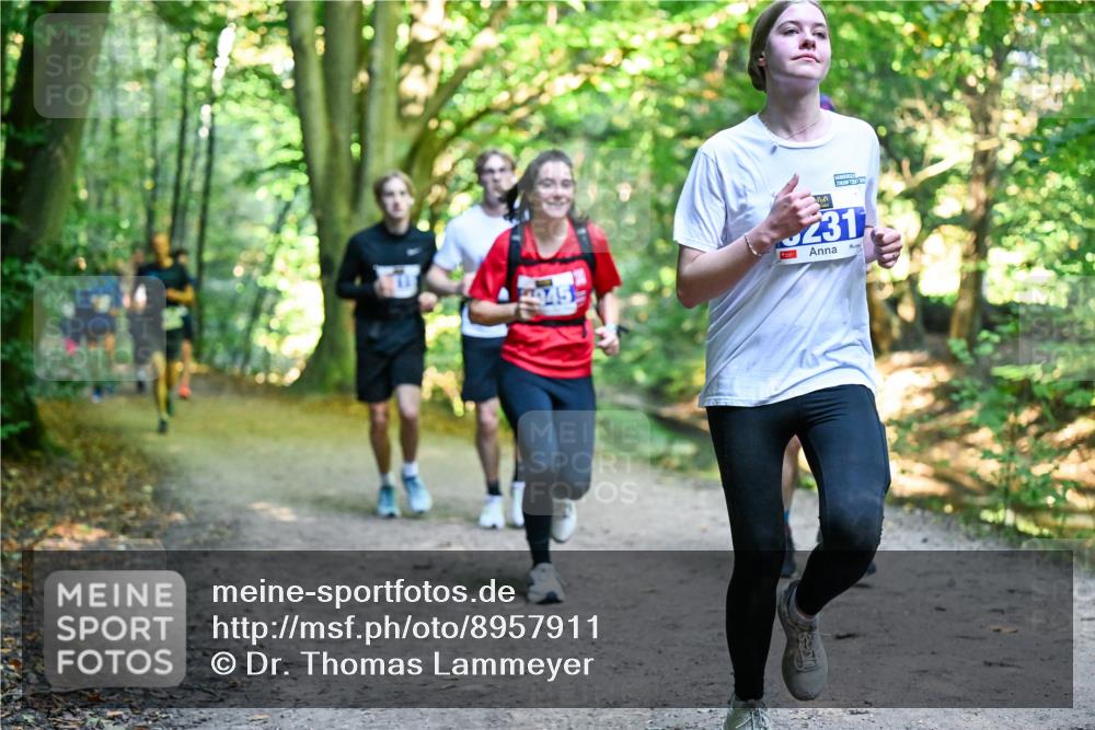 28.09.2025 - 33. Volkslauf durch das schöne Alstertal Dr. Thomas Lammeyer http://msf.ph/oto/8957911 28.09.2025 10:49:49 Laufen 45, 231 meine-sportfotos.de