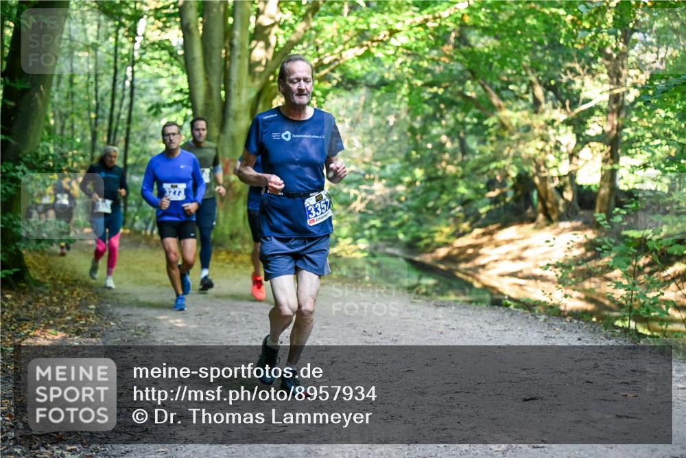 28.09.2025 - 33. Volkslauf durch das schöne Alstertal Dr. Thomas Lammeyer http://msf.ph/oto/8957934 28.09.2025 10:49:53 Laufen 3352 meine-sportfotos.de