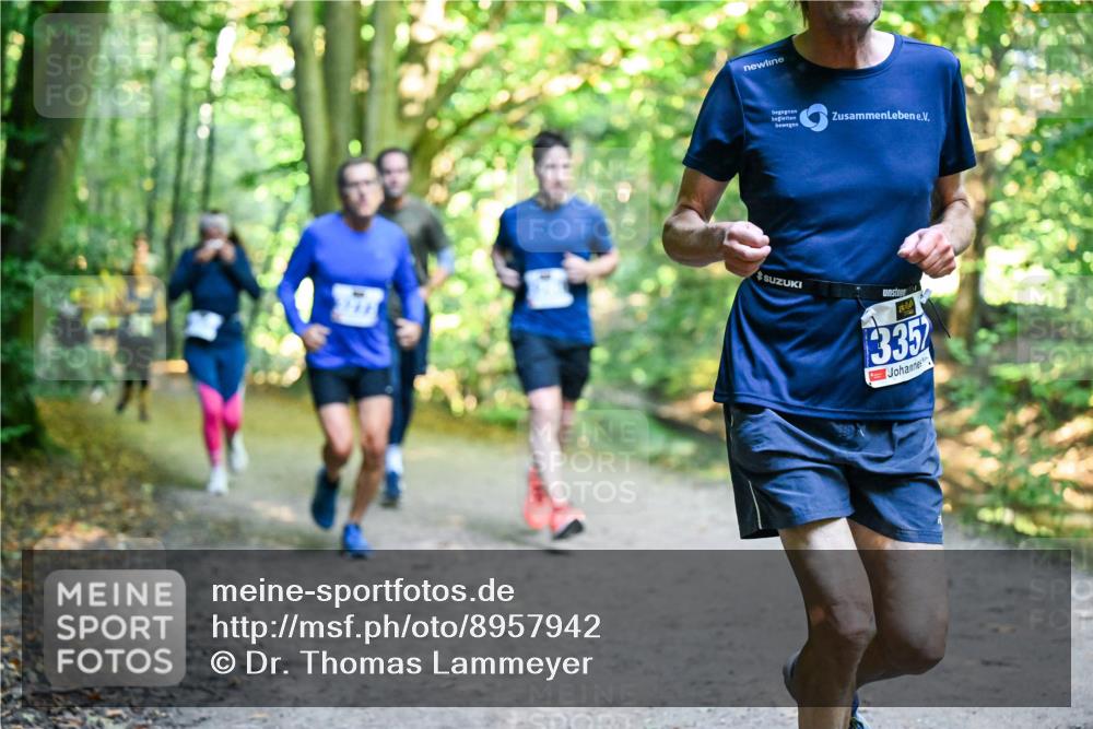 28.09.2025 - 33. Volkslauf durch das schöne Alstertal Dr. Thomas Lammeyer http://msf.ph/oto/8957942 28.09.2025 10:49:54 Laufen 335 meine-sportfotos.de