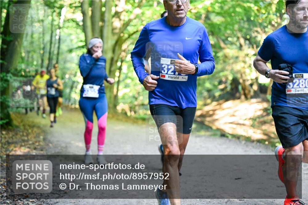 28.09.2025 - 33. Volkslauf durch das schöne Alstertal Dr. Thomas Lammeyer http://msf.ph/oto/8957952 28.09.2025 10:49:56 Laufen 32, 5280 meine-sportfotos.de