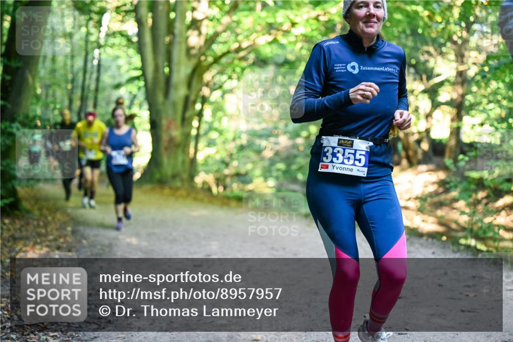 28.09.2025 - 33. Volkslauf durch das schöne Alstertal Dr. Thomas Lammeyer http://msf.ph/oto/8957957 28.09.2025 10:49:57 Laufen 3355 meine-sportfotos.de