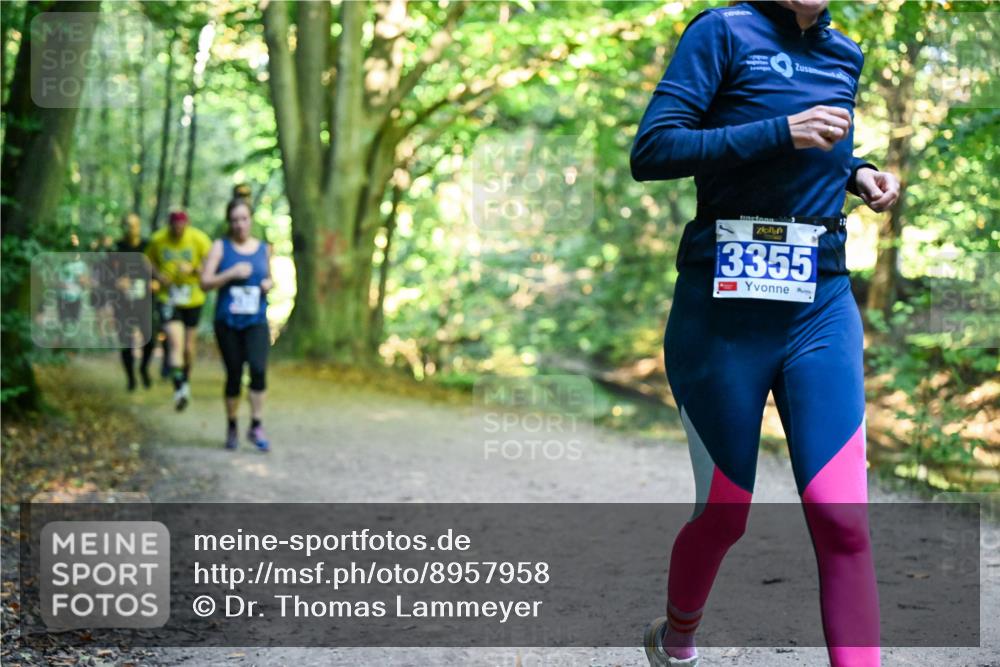 28.09.2025 - 33. Volkslauf durch das schöne Alstertal Dr. Thomas Lammeyer http://msf.ph/oto/8957958 28.09.2025 10:49:57 Laufen 3355 meine-sportfotos.de