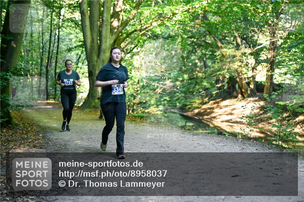 28.09.2025 - 33. Volkslauf durch das schöne Alstertal Dr. Thomas Lammeyer http://msf.ph/oto/8958037 28.09.2025 10:50:15 Laufen 3115, 3346 meine-sportfotos.de