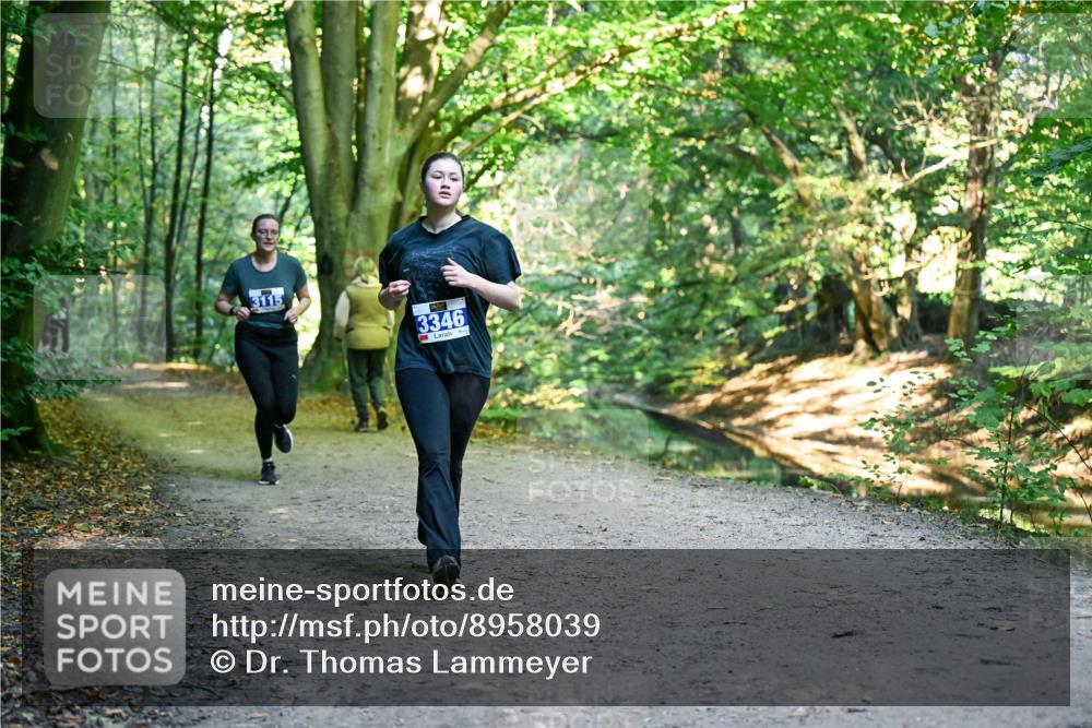 28.09.2025 - 33. Volkslauf durch das schöne Alstertal Dr. Thomas Lammeyer http://msf.ph/oto/8958039 28.09.2025 10:50:15 Laufen 3115, 3346 meine-sportfotos.de