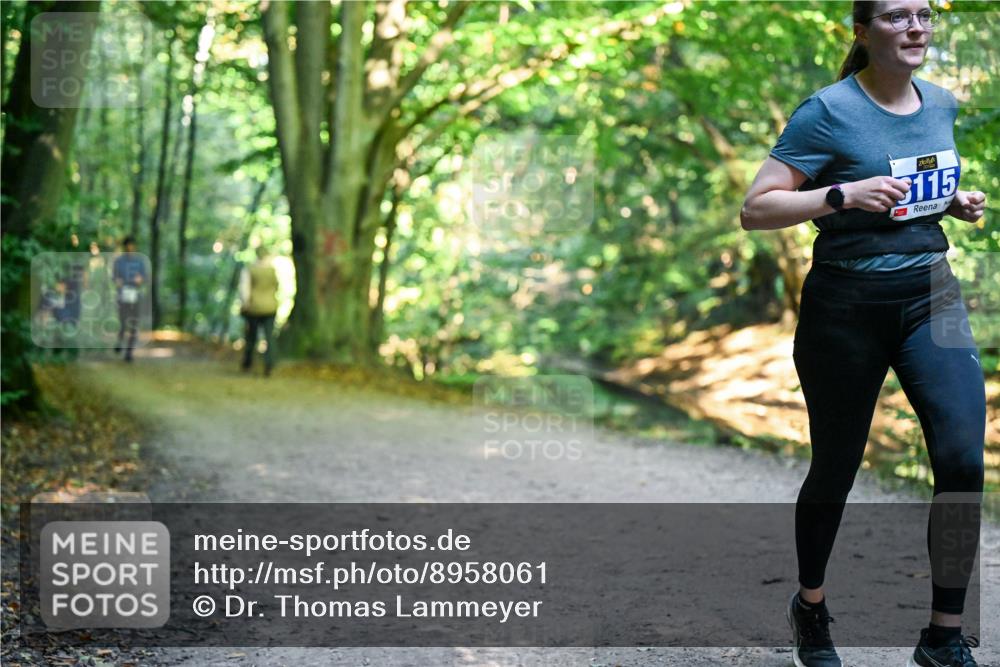 28.09.2025 - 33. Volkslauf durch das schöne Alstertal Dr. Thomas Lammeyer http://msf.ph/oto/8958061 28.09.2025 10:50:18 Laufen 115 meine-sportfotos.de