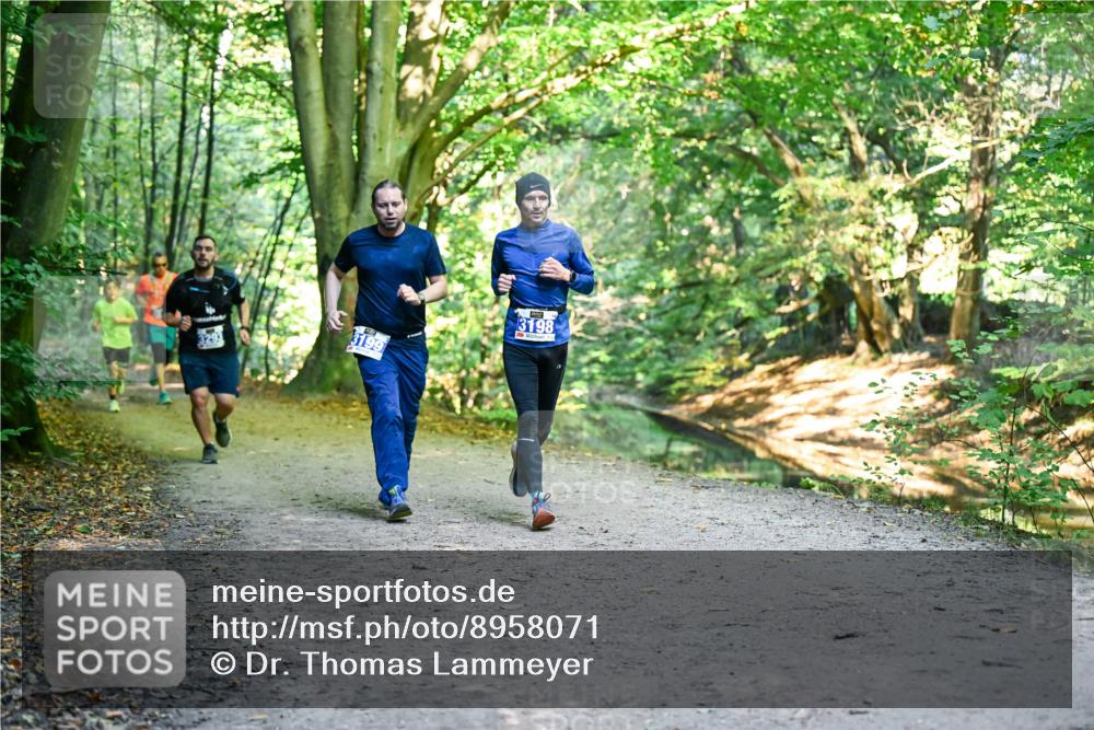 28.09.2025 - 33. Volkslauf durch das schöne Alstertal Dr. Thomas Lammeyer http://msf.ph/oto/8958071 28.09.2025 10:50:24 Laufen 3199, 3198 meine-sportfotos.de