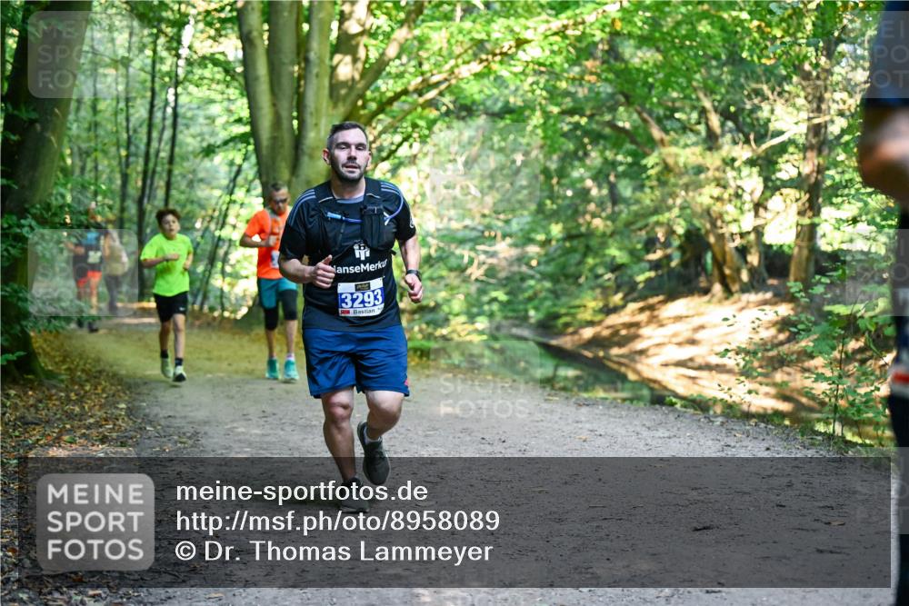 28.09.2025 - 33. Volkslauf durch das schöne Alstertal Dr. Thomas Lammeyer http://msf.ph/oto/8958089 28.09.2025 10:50:27 Laufen 3293 meine-sportfotos.de