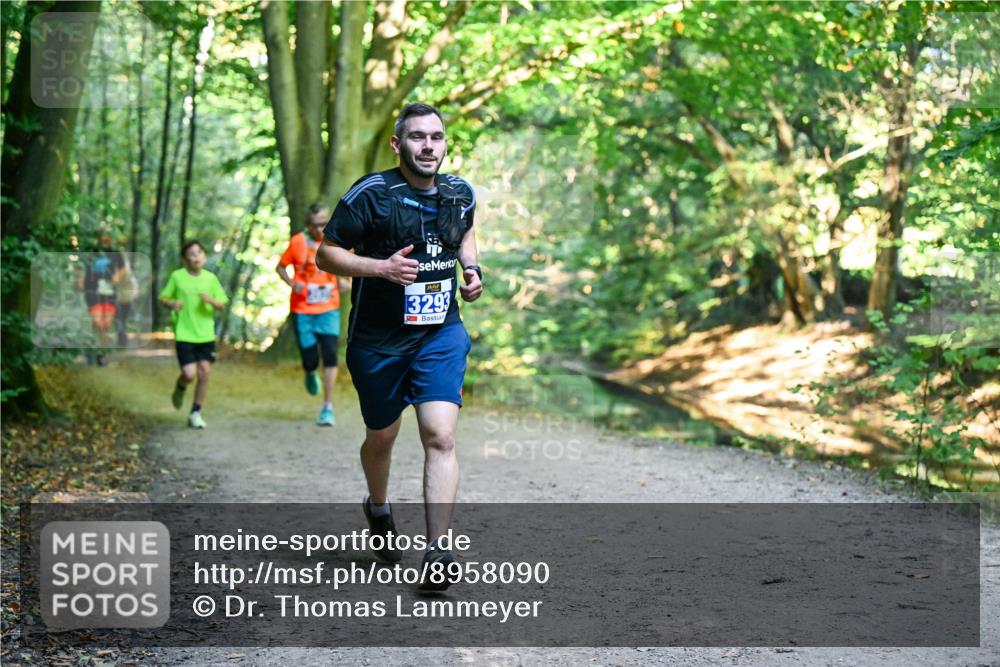 28.09.2025 - 33. Volkslauf durch das schöne Alstertal Dr. Thomas Lammeyer http://msf.ph/oto/8958090 28.09.2025 10:50:27 Laufen 3293 meine-sportfotos.de