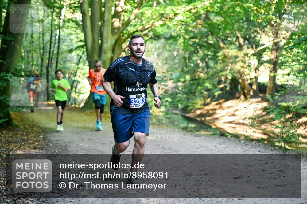 28.09.2025 - 33. Volkslauf durch das schöne Alstertal Dr. Thomas Lammeyer http://msf.ph/oto/8958091 28.09.2025 10:50:27 Laufen 3293 meine-sportfotos.de