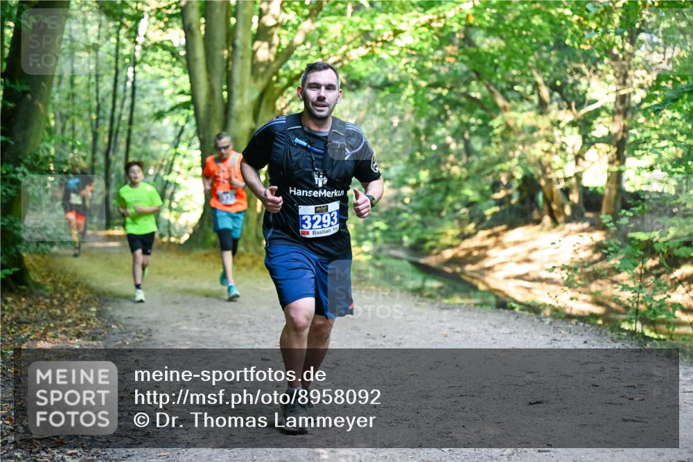 28.09.2025 - 33. Volkslauf durch das schöne Alstertal Dr. Thomas Lammeyer http://msf.ph/oto/8958092 28.09.2025 10:50:27 Laufen 3293 meine-sportfotos.de