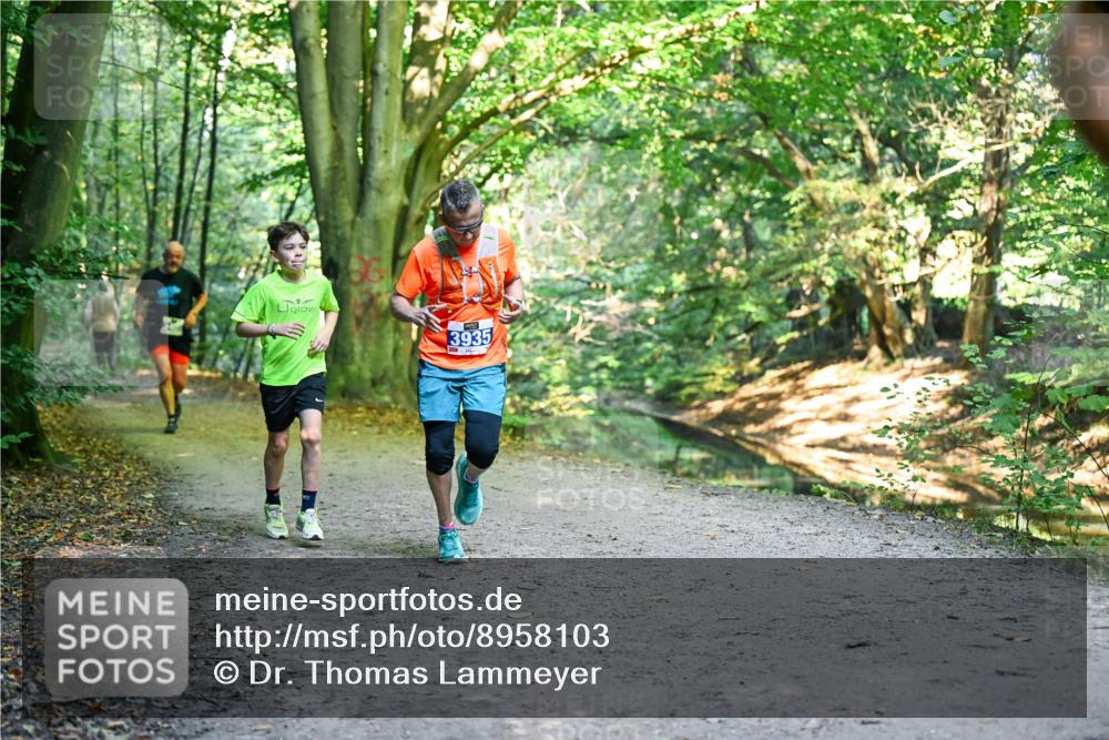 28.09.2025 - 33. Volkslauf durch das schöne Alstertal Dr. Thomas Lammeyer http://msf.ph/oto/8958103 28.09.2025 10:50:29 Laufen 3935 meine-sportfotos.de