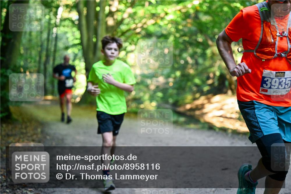 28.09.2025 - 33. Volkslauf durch das schöne Alstertal Dr. Thomas Lammeyer http://msf.ph/oto/8958116 28.09.2025 10:50:30 Laufen 3935 meine-sportfotos.de