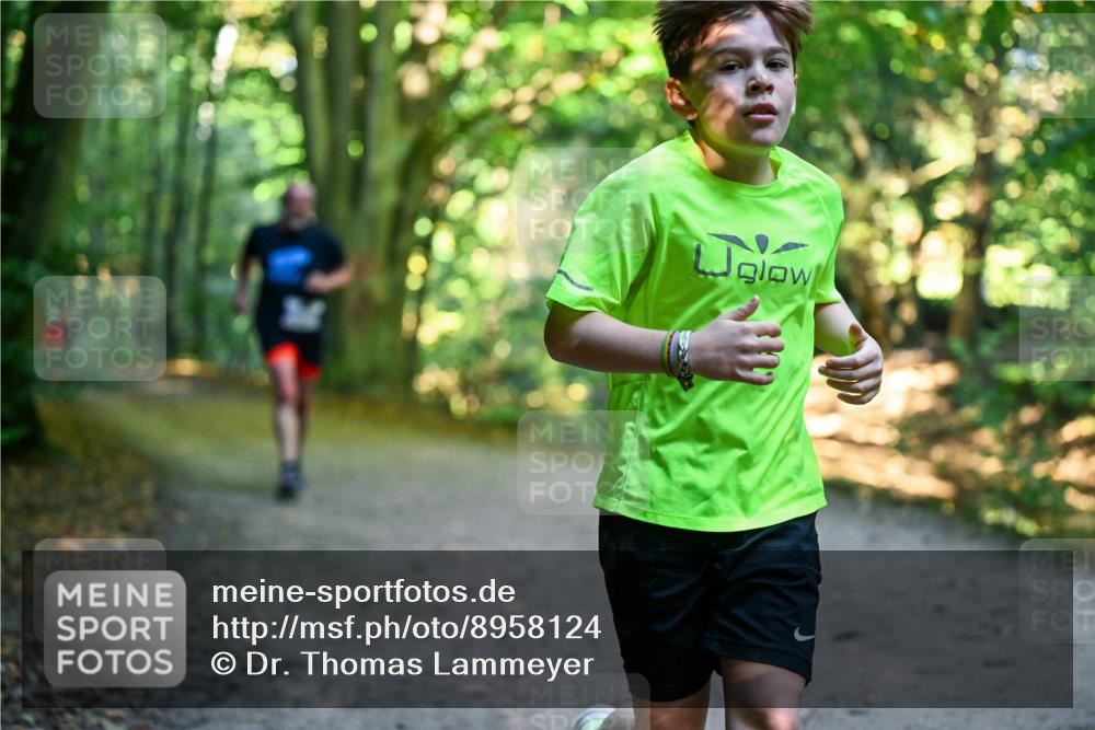 28.09.2025 - 33. Volkslauf durch das schöne Alstertal Dr. Thomas Lammeyer http://msf.ph/oto/8958124 28.09.2025 10:50:32 Laufen  meine-sportfotos.de