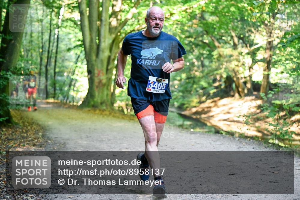 28.09.2025 - 33. Volkslauf durch das schöne Alstertal Dr. Thomas Lammeyer http://msf.ph/oto/8958137 28.09.2025 10:50:34 Laufen 3405 meine-sportfotos.de
