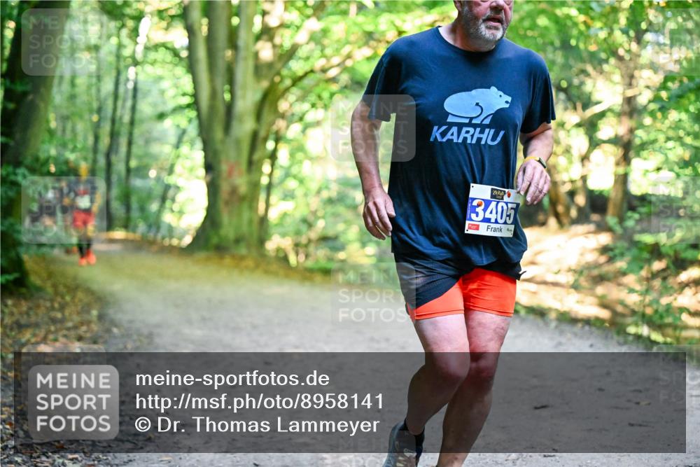 28.09.2025 - 33. Volkslauf durch das schöne Alstertal Dr. Thomas Lammeyer http://msf.ph/oto/8958141 28.09.2025 10:50:34 Laufen 3405 meine-sportfotos.de