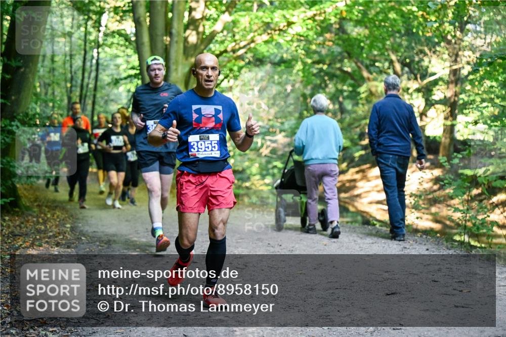 28.09.2025 - 33. Volkslauf durch das schöne Alstertal Dr. Thomas Lammeyer http://msf.ph/oto/8958150 28.09.2025 10:50:40 Laufen 3955 meine-sportfotos.de