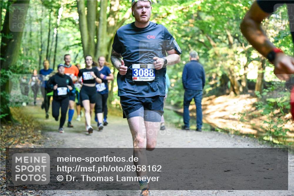 28.09.2025 - 33. Volkslauf durch das schöne Alstertal Dr. Thomas Lammeyer http://msf.ph/oto/8958162 28.09.2025 10:50:42 Laufen 3088 meine-sportfotos.de