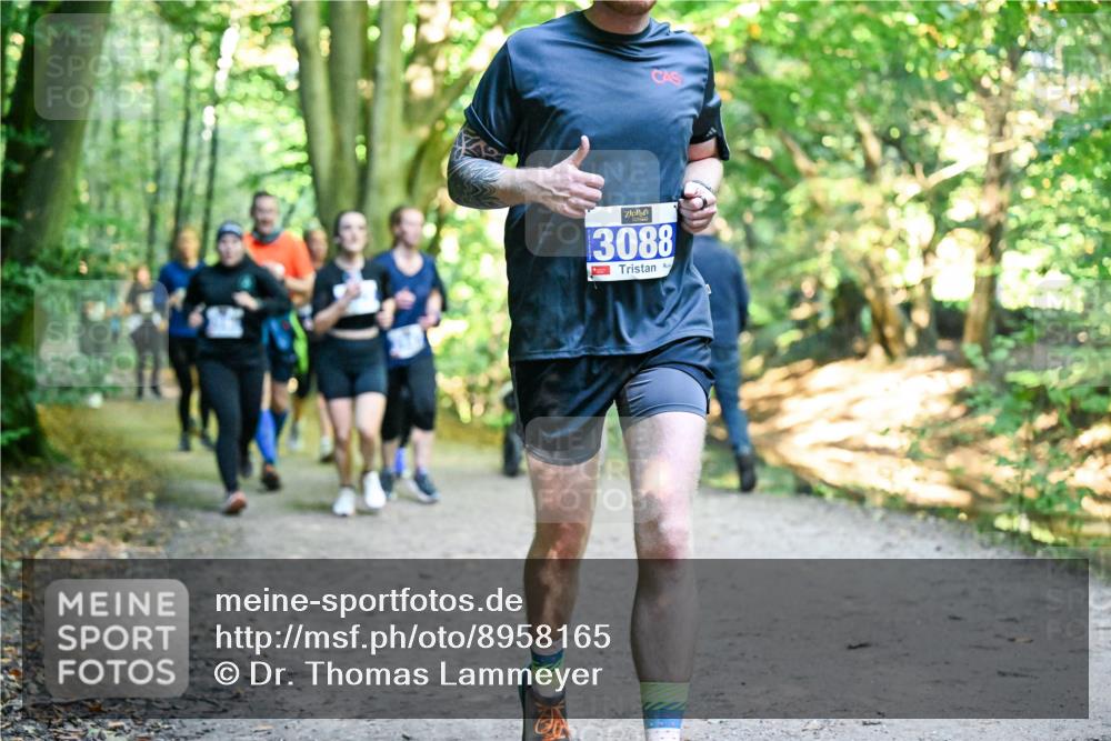 28.09.2025 - 33. Volkslauf durch das schöne Alstertal Dr. Thomas Lammeyer http://msf.ph/oto/8958165 28.09.2025 10:50:42 Laufen 3088 meine-sportfotos.de