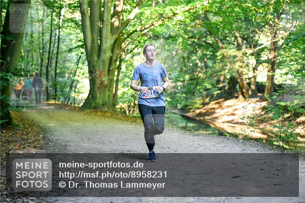28.09.2025 - 33. Volkslauf durch das schöne Alstertal Dr. Thomas Lammeyer http://msf.ph/oto/8958231 28.09.2025 10:50:59 Laufen 5012 meine-sportfotos.de