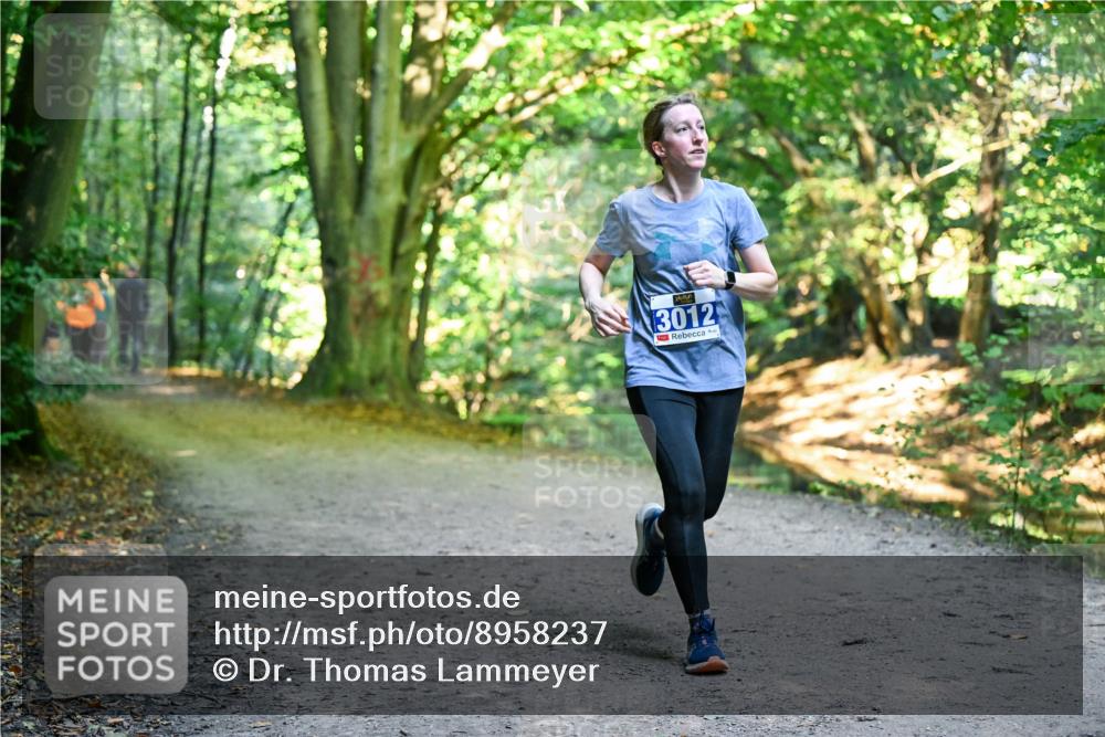 28.09.2025 - 33. Volkslauf durch das schöne Alstertal Dr. Thomas Lammeyer http://msf.ph/oto/8958237 28.09.2025 10:51:00 Laufen 3012 meine-sportfotos.de