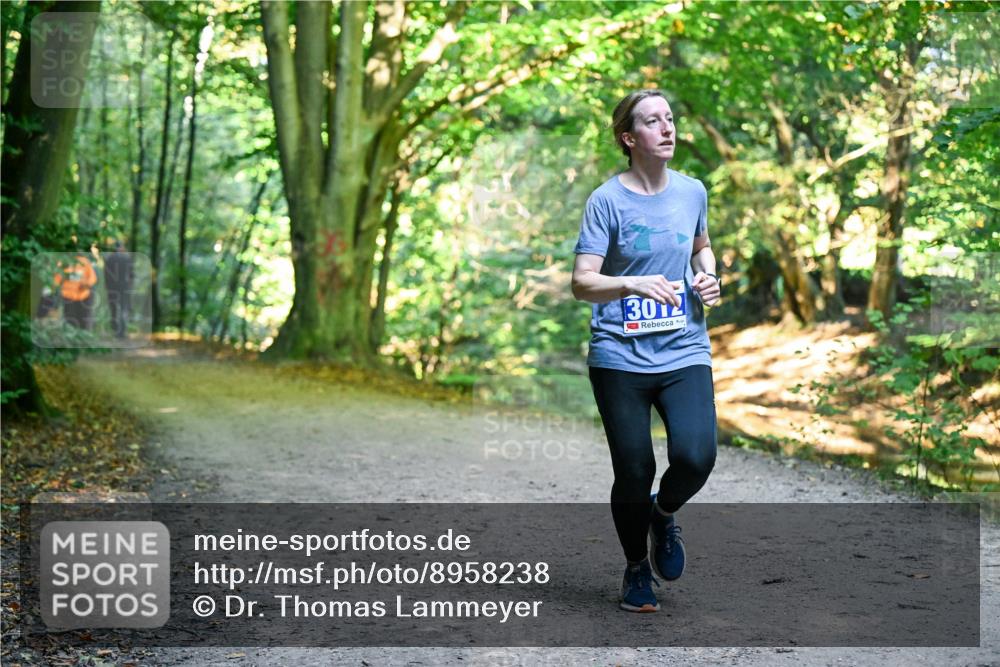 28.09.2025 - 33. Volkslauf durch das schöne Alstertal Dr. Thomas Lammeyer http://msf.ph/oto/8958238 28.09.2025 10:51:00 Laufen 3012 meine-sportfotos.de