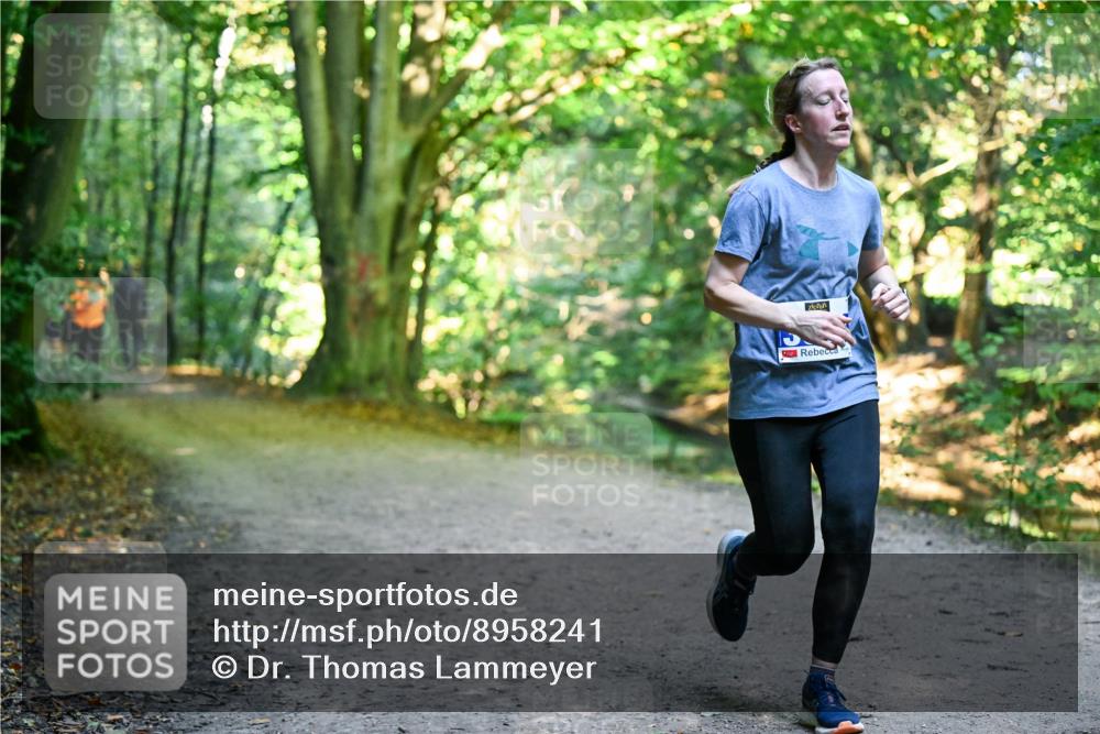 28.09.2025 - 33. Volkslauf durch das schöne Alstertal Dr. Thomas Lammeyer http://msf.ph/oto/8958241 28.09.2025 10:51:00 Laufen  meine-sportfotos.de