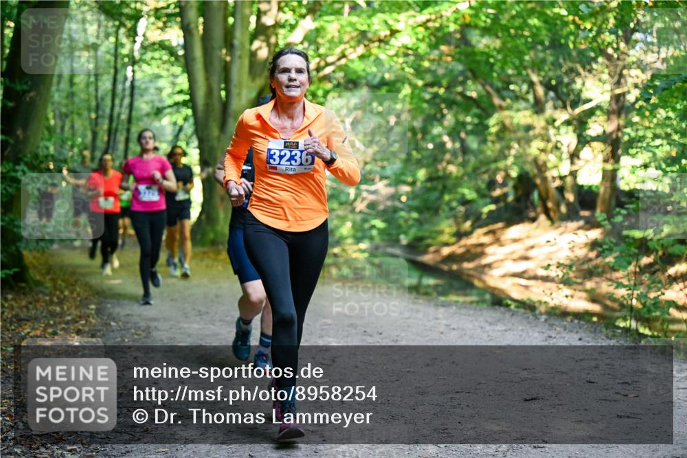 28.09.2025 - 33. Volkslauf durch das schöne Alstertal Dr. Thomas Lammeyer http://msf.ph/oto/8958254 28.09.2025 10:51:08 Laufen 3236 meine-sportfotos.de