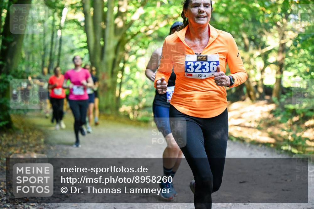 28.09.2025 - 33. Volkslauf durch das schöne Alstertal Dr. Thomas Lammeyer http://msf.ph/oto/8958260 28.09.2025 10:51:09 Laufen 3236 meine-sportfotos.de