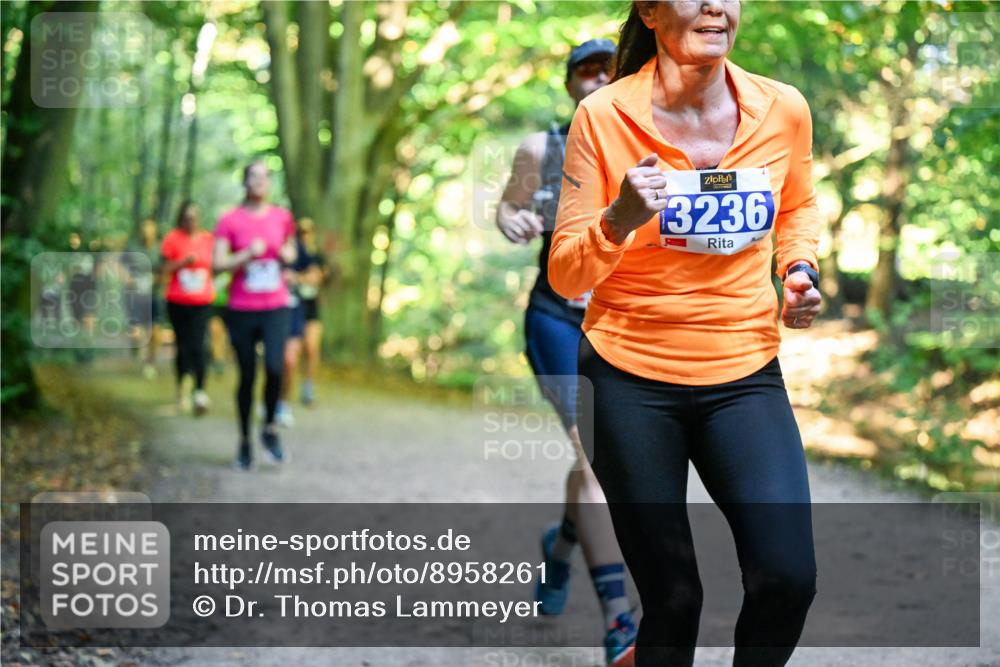 28.09.2025 - 33. Volkslauf durch das schöne Alstertal Dr. Thomas Lammeyer http://msf.ph/oto/8958261 28.09.2025 10:51:09 Laufen 3236 meine-sportfotos.de
