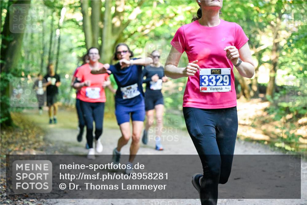28.09.2025 - 33. Volkslauf durch das schöne Alstertal Dr. Thomas Lammeyer http://msf.ph/oto/8958281 28.09.2025 10:51:12 Laufen 13329 meine-sportfotos.de