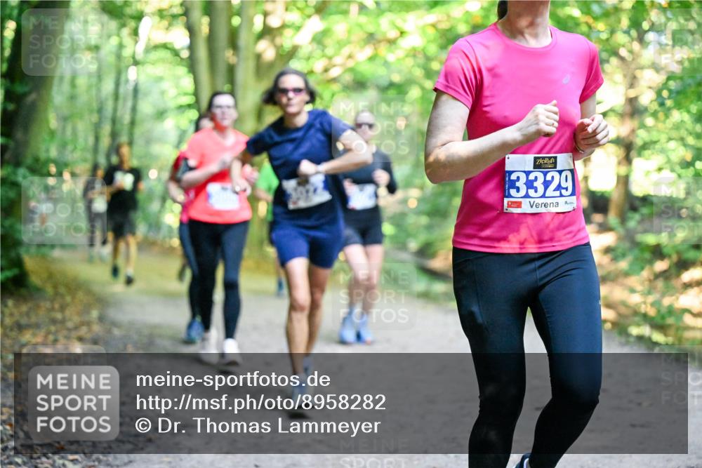 28.09.2025 - 33. Volkslauf durch das schöne Alstertal Dr. Thomas Lammeyer http://msf.ph/oto/8958282 28.09.2025 10:51:12 Laufen 13329 meine-sportfotos.de