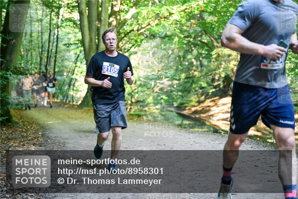 28.09.2025 - 33. Volkslauf durch das schöne Alstertal Dr. Thomas Lammeyer http://msf.ph/oto/8958301 28.09.2025 10:51:16 Laufen 3105 meine-sportfotos.de