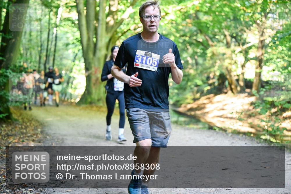 28.09.2025 - 33. Volkslauf durch das schöne Alstertal Dr. Thomas Lammeyer http://msf.ph/oto/8958308 28.09.2025 10:51:16 Laufen 3105 meine-sportfotos.de