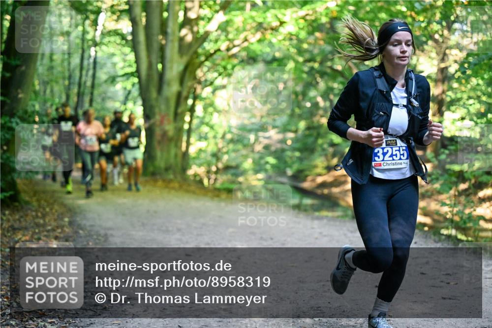 28.09.2025 - 33. Volkslauf durch das schöne Alstertal Dr. Thomas Lammeyer http://msf.ph/oto/8958319 28.09.2025 10:51:18 Laufen 3255 meine-sportfotos.de