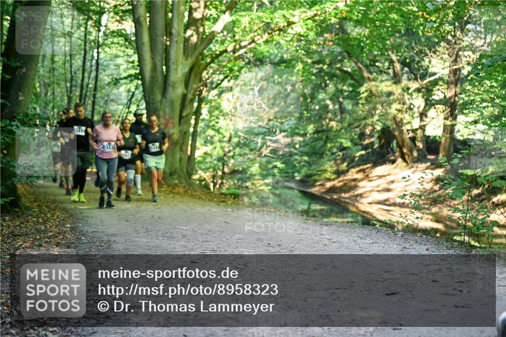 28.09.2025 - 33. Volkslauf durch das schöne Alstertal Dr. Thomas Lammeyer http://msf.ph/oto/8958323 28.09.2025 10:51:19 Laufen  meine-sportfotos.de