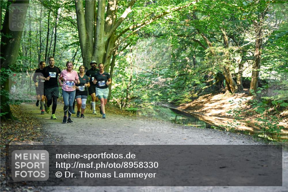 28.09.2025 - 33. Volkslauf durch das schöne Alstertal Dr. Thomas Lammeyer http://msf.ph/oto/8958330 28.09.2025 10:51:20 Laufen 31112, 3141, 3217, 3218 meine-sportfotos.de