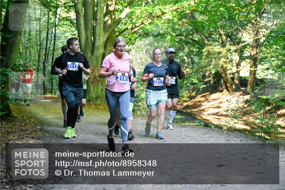 28.09.2025 - 33. Volkslauf durch das schöne Alstertal Dr. Thomas Lammeyer http://msf.ph/oto/8958348 28.09.2025 10:51:22 Laufen 3112, 13141, 3217, 096 meine-sportfotos.de