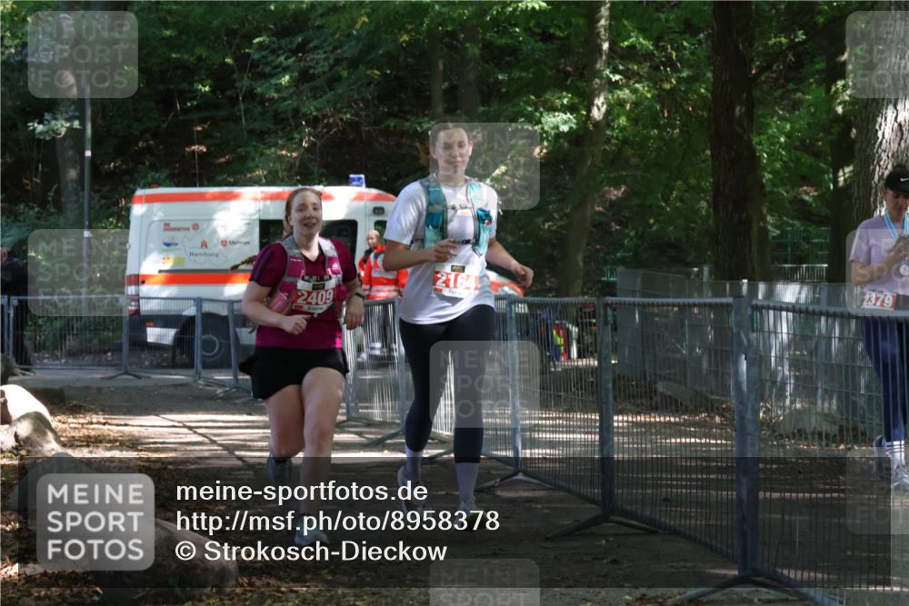 28.09.2025 - 33. Volkslauf durch das schöne Alstertal Strokosch-Dieckow http://msf.ph/oto/8958378 28.09.2025 13:17:24 Ziel 2164, 2409 meine-sportfotos.de