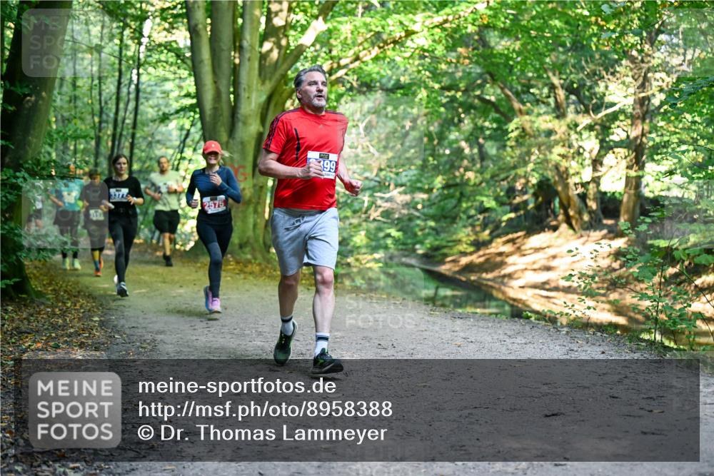 28.09.2025 - 33. Volkslauf durch das schöne Alstertal Dr. Thomas Lammeyer http://msf.ph/oto/8958388 28.09.2025 10:51:28 Laufen 2575, 99 meine-sportfotos.de